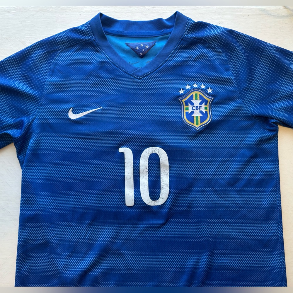 Men's soccer jersey